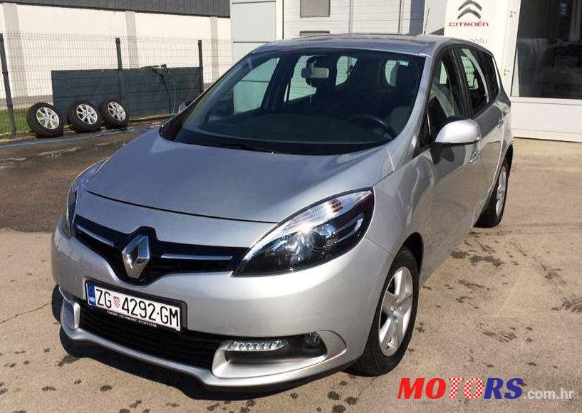 2014' Renault Grand Scenic Dci photo #2