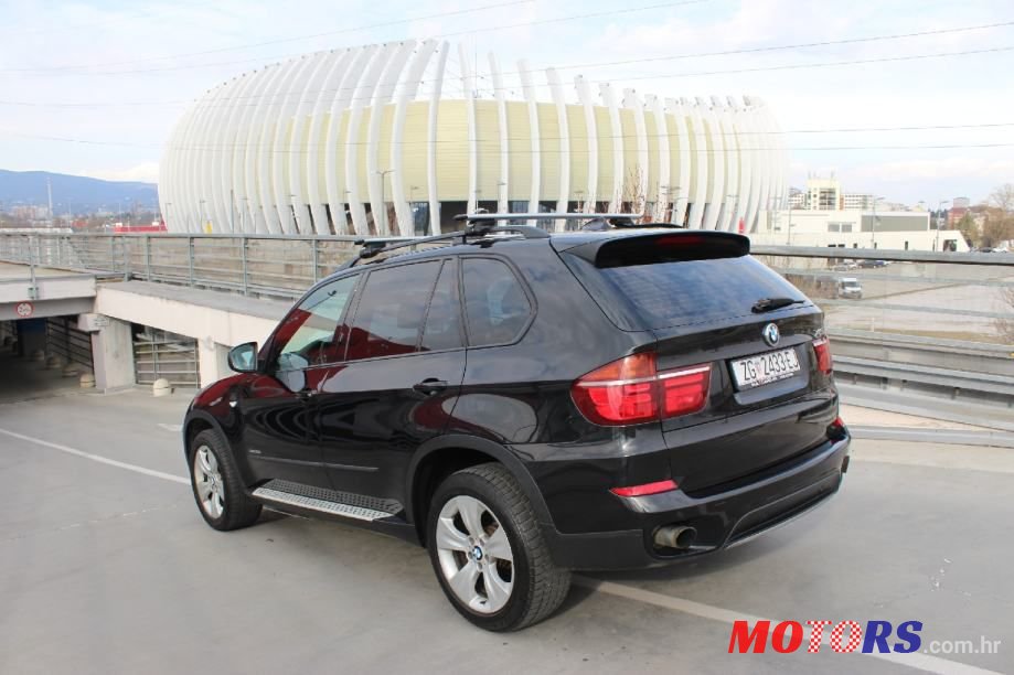 2010' BMW X5 Sport photo #2