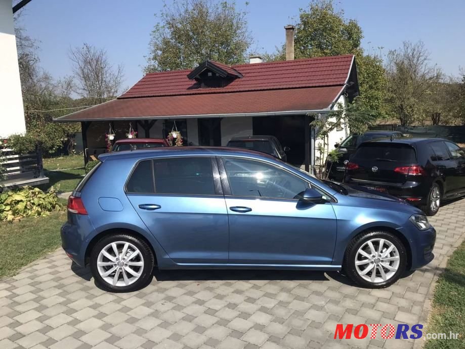 2013' Volkswagen Golf 7 photo #6