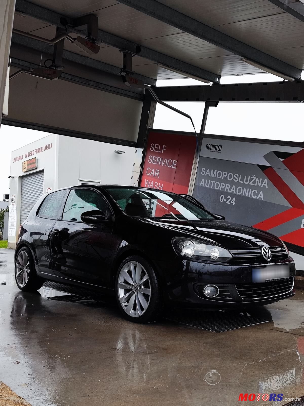 2009' Volkswagen Golf VI 2,0 Tdi photo #1