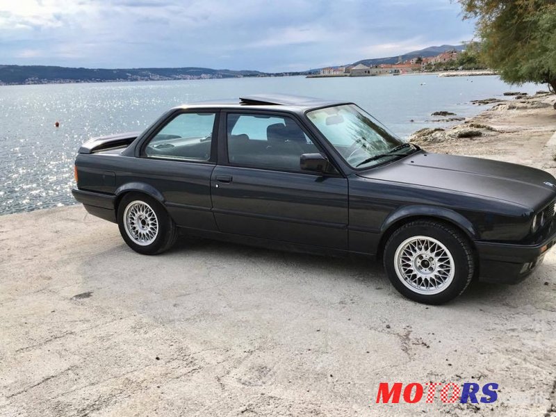1989' BMW 3 Series photo #1