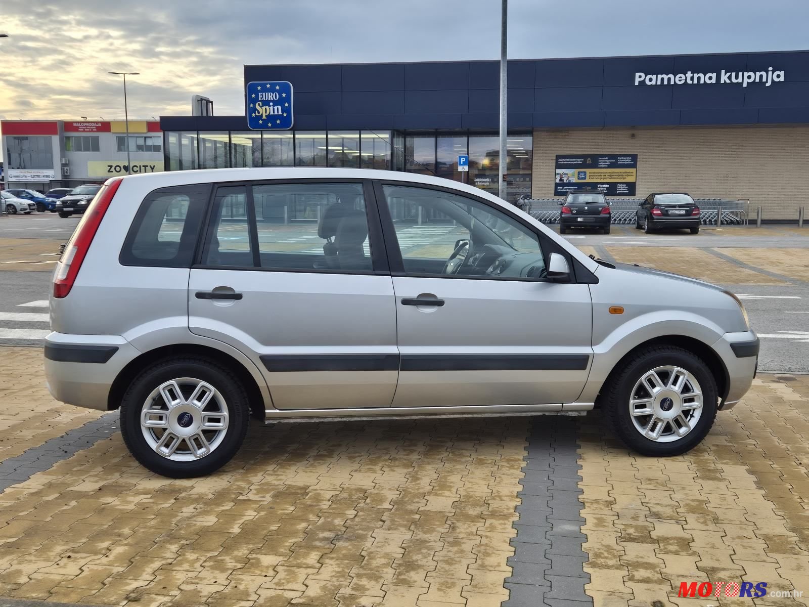 2008' Ford Fusion 1,4 16V photo #6