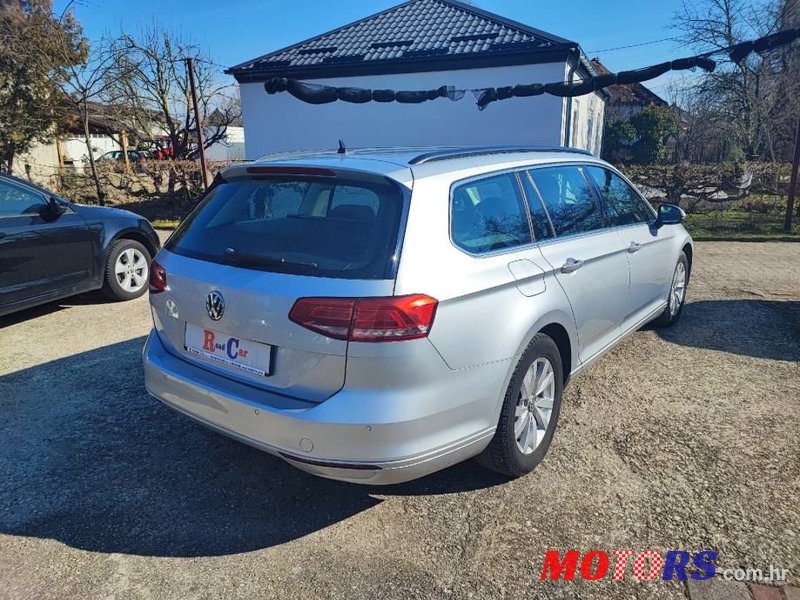 2015' Volkswagen Passat photo #4