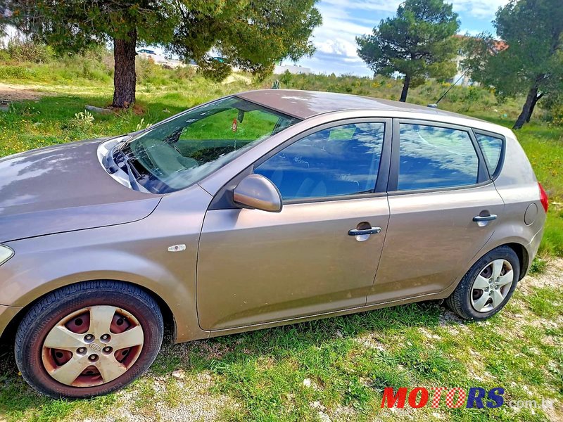 2008' Kia Ceed 1,4 Lx Cool photo #3