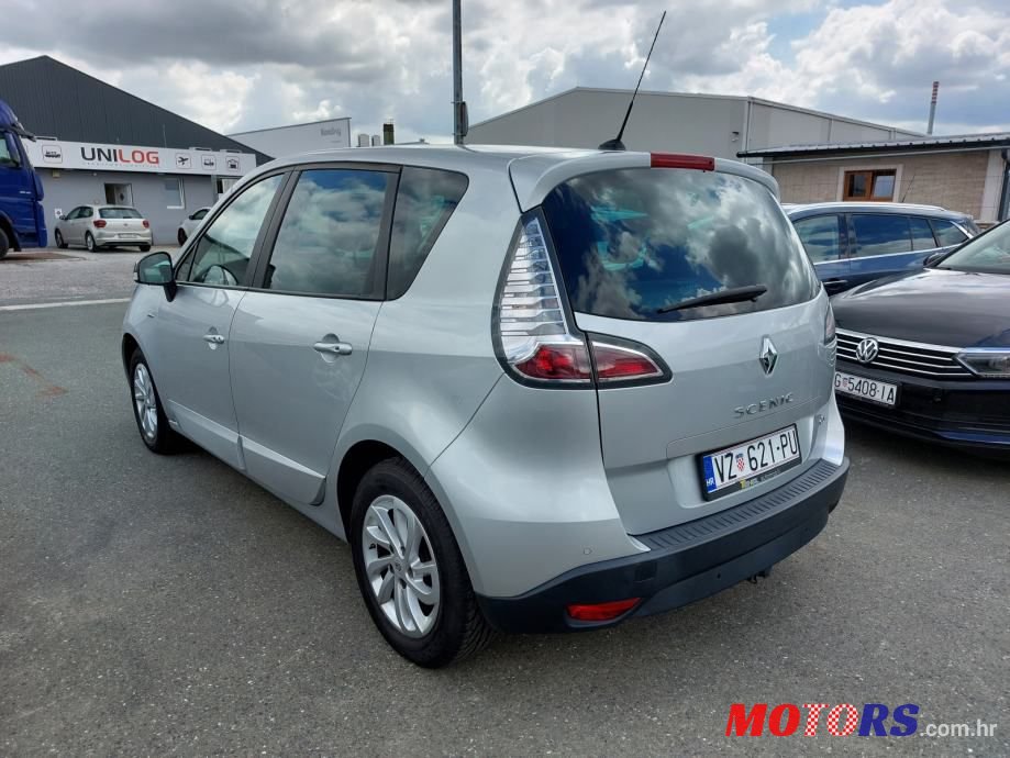 2015' Renault Scenic Dci photo #2
