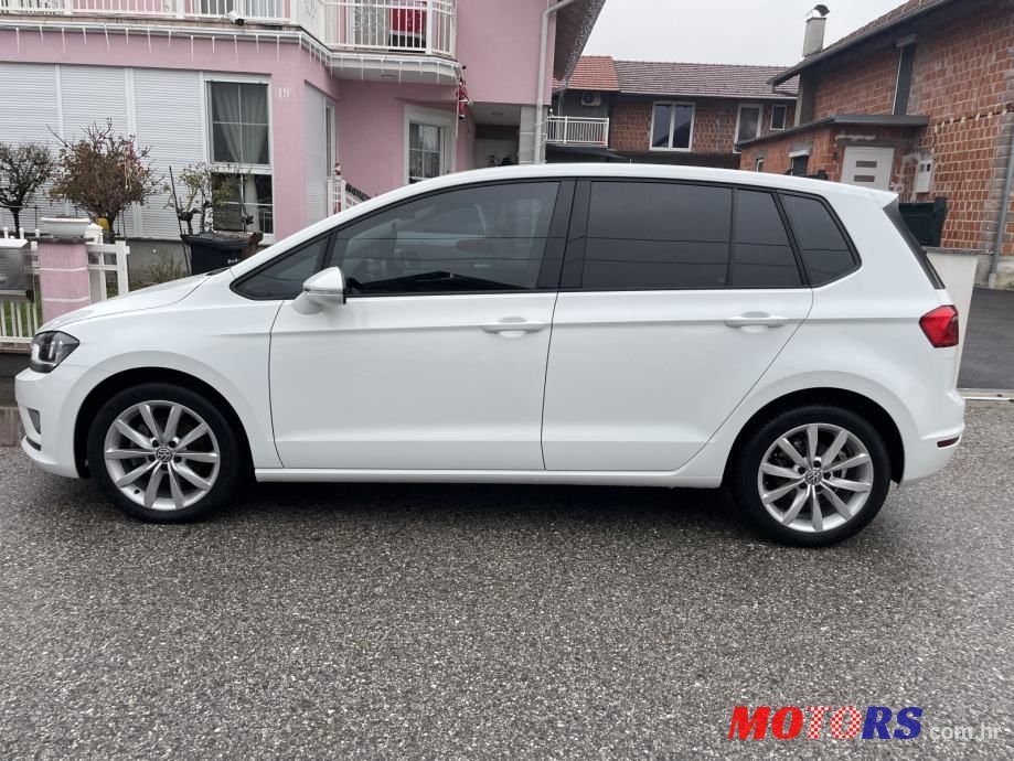 2014' Volkswagen Golf Sportsvan photo #4