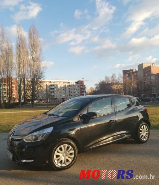 2012' Renault Clio Dci photo #1