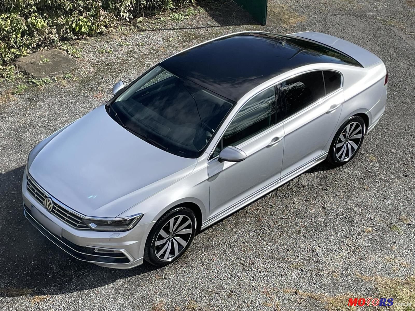 2015' Volkswagen Passat 2,0 Tdi Bmt photo #1
