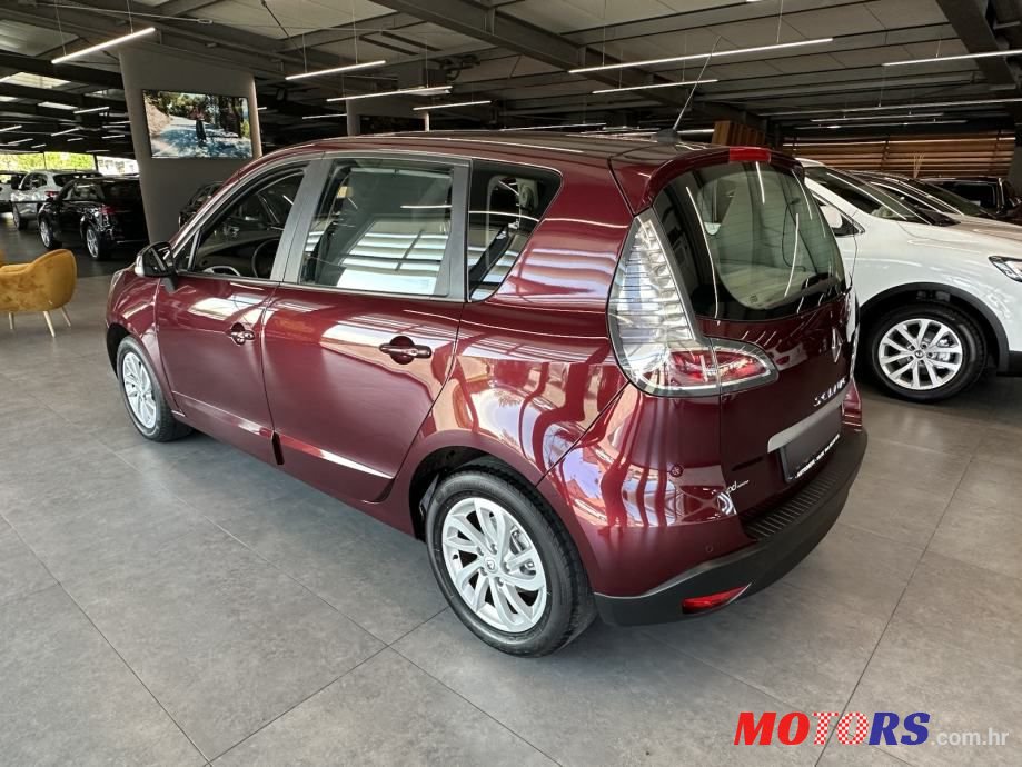 2014' Renault Scenic Dci photo #4