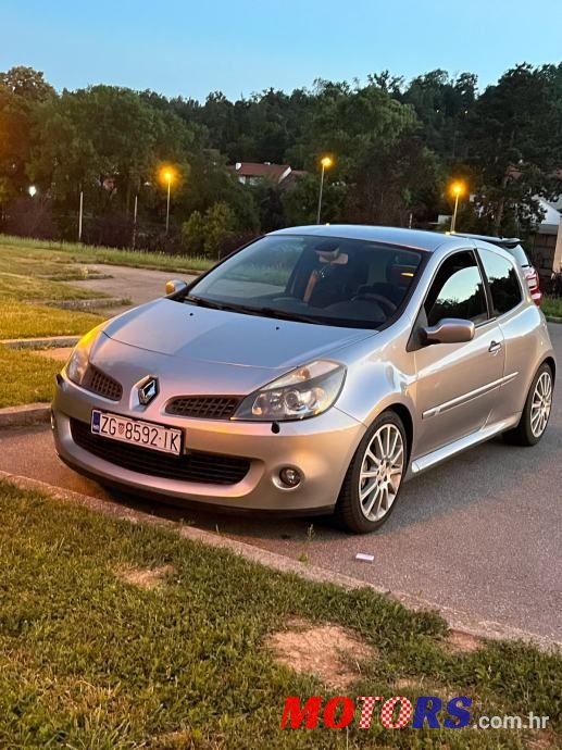2007' Renault Clio Sport photo #3
