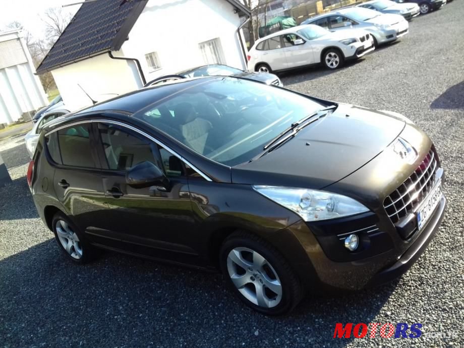 2011' Peugeot 3008 1,6 Hdi photo #1