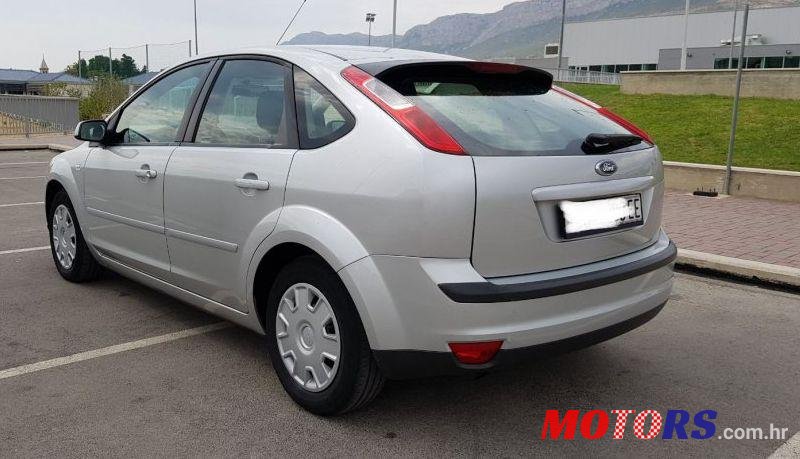 2008' Ford Focus 1,6 photo #1