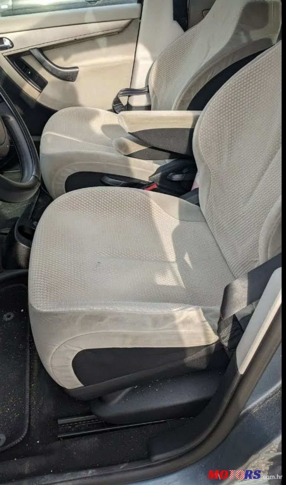 2006' Citroen C4 Grand Picasso 2,0 I 16V photo #5