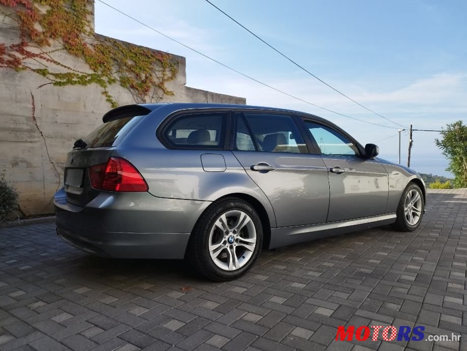 2009' BMW Serija 3 320D photo #1
