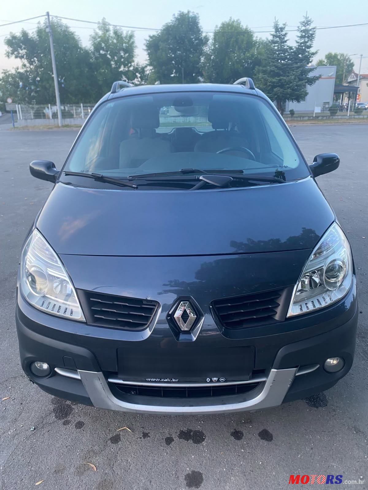 2008' Renault Scenic 1,9 Dci photo #5