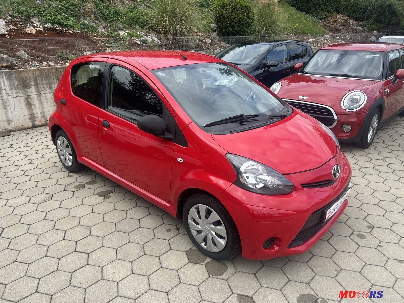 2013' Toyota Aygo 1,0 Vvt-I Cool photo #2