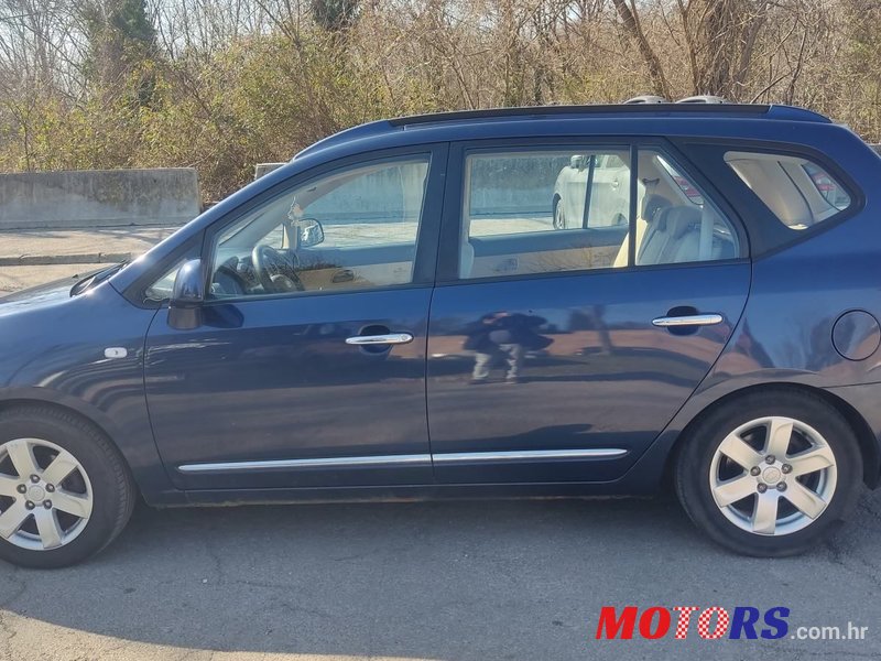 2008' Kia Carens 2,0 Crdi Ex photo #5
