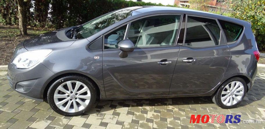 2012' Opel Meriva 1,7 Cdti photo #1