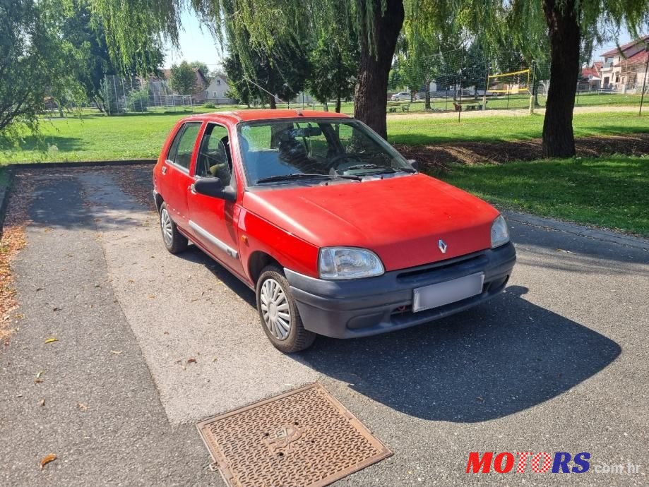 1998' Renault Clio 1,2 photo #6