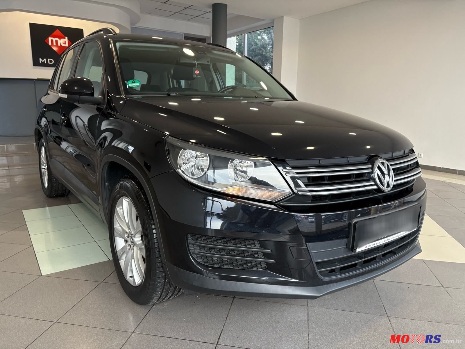 2014' Volkswagen Tiguan photo #3