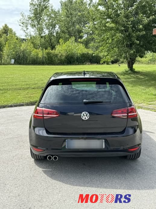 2014' Volkswagen Golf VII photo #5