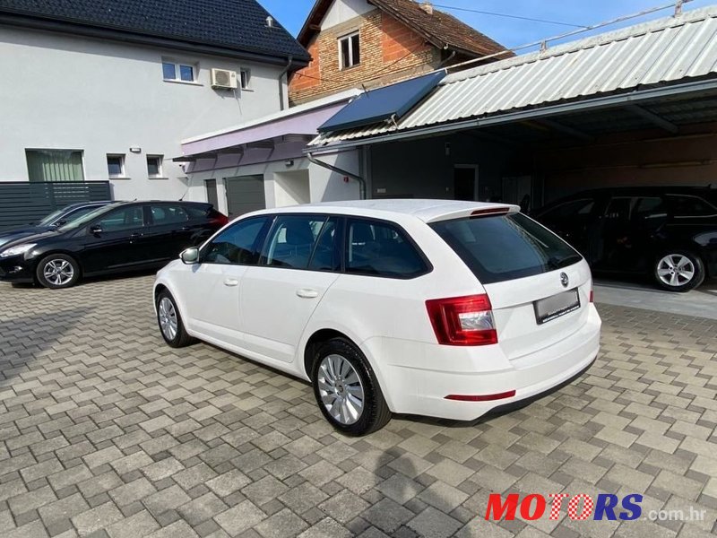 2017' Skoda Octavia Combi photo #4