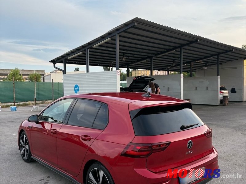 2021' Volkswagen Golf VIII 2,0 Tdi photo #5