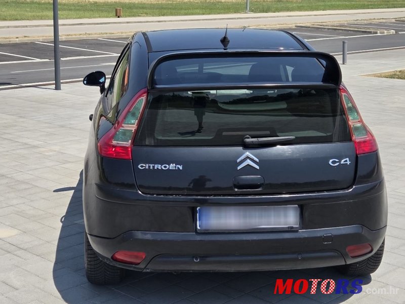 2005' Citroen C4 1,4 I 16V X photo #4