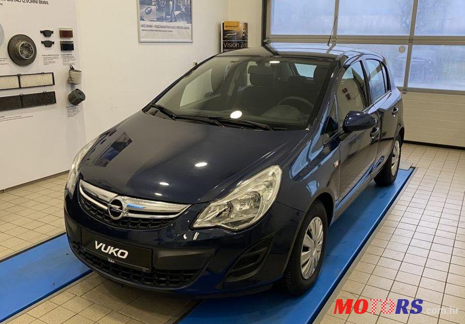 2013' Opel Corsa 1,2 16V photo #1