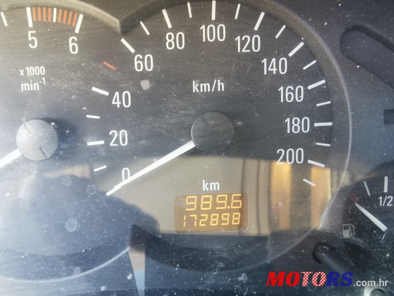 2005' Opel Meriva 1.7 photo #1