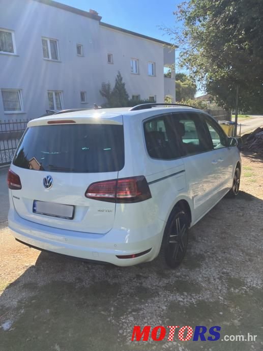 2016' Volkswagen Sharan 2,0 Tdi Bmt photo #6