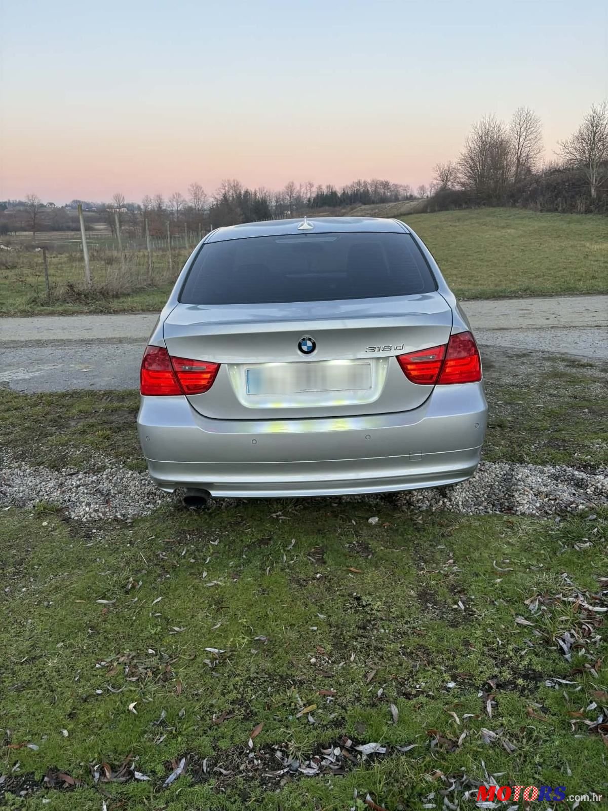 2010' BMW Serija 3 318D E90 photo #4