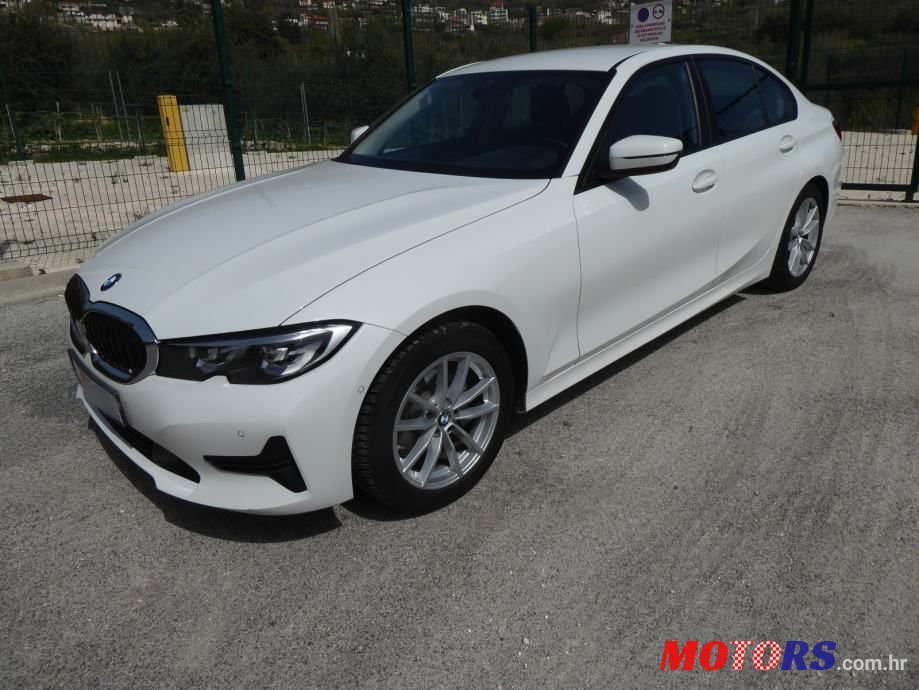 2021' BMW Serija 3 318D photo #3