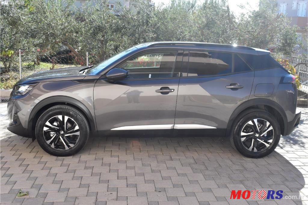 2021' Peugeot 2008 1,2 Puretech photo #4