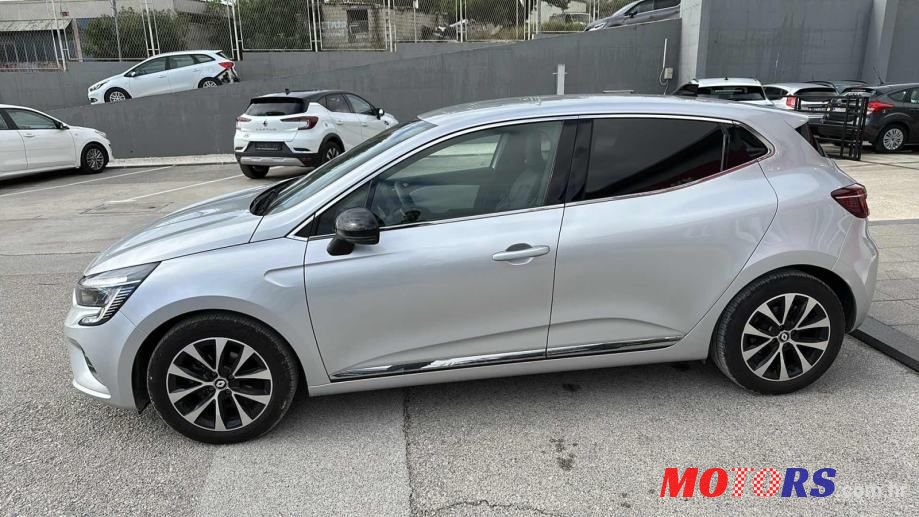 2023' Renault Clio Tce photo #4