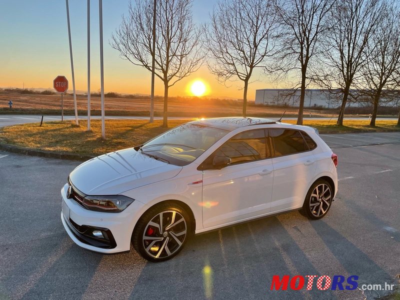 2019' Volkswagen Polo Gti photo #2