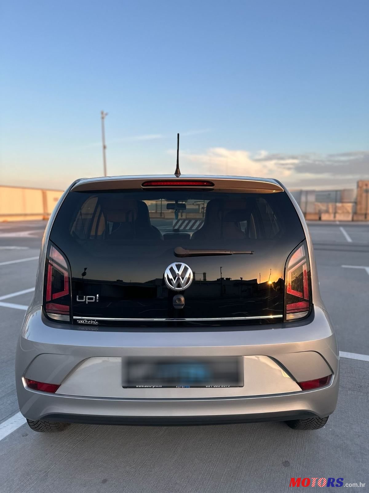 2019' Volkswagen Up! 1,0 photo #4