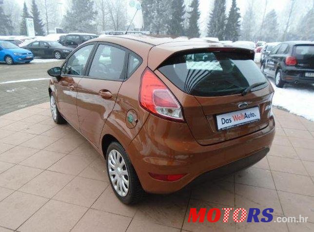 2014' Ford Fiesta 1.5 Tdci photo #2
