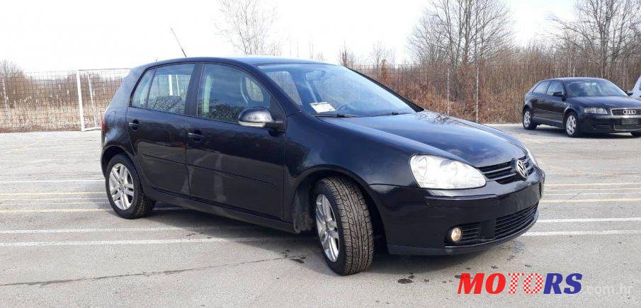 2007' Volkswagen Golf V 1,9 Tdi photo #3