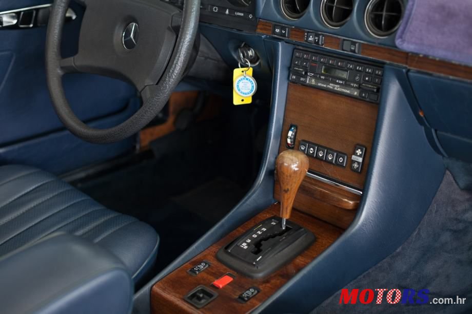 1983' Mercedes-Benz Sl 380 Sl photo #3