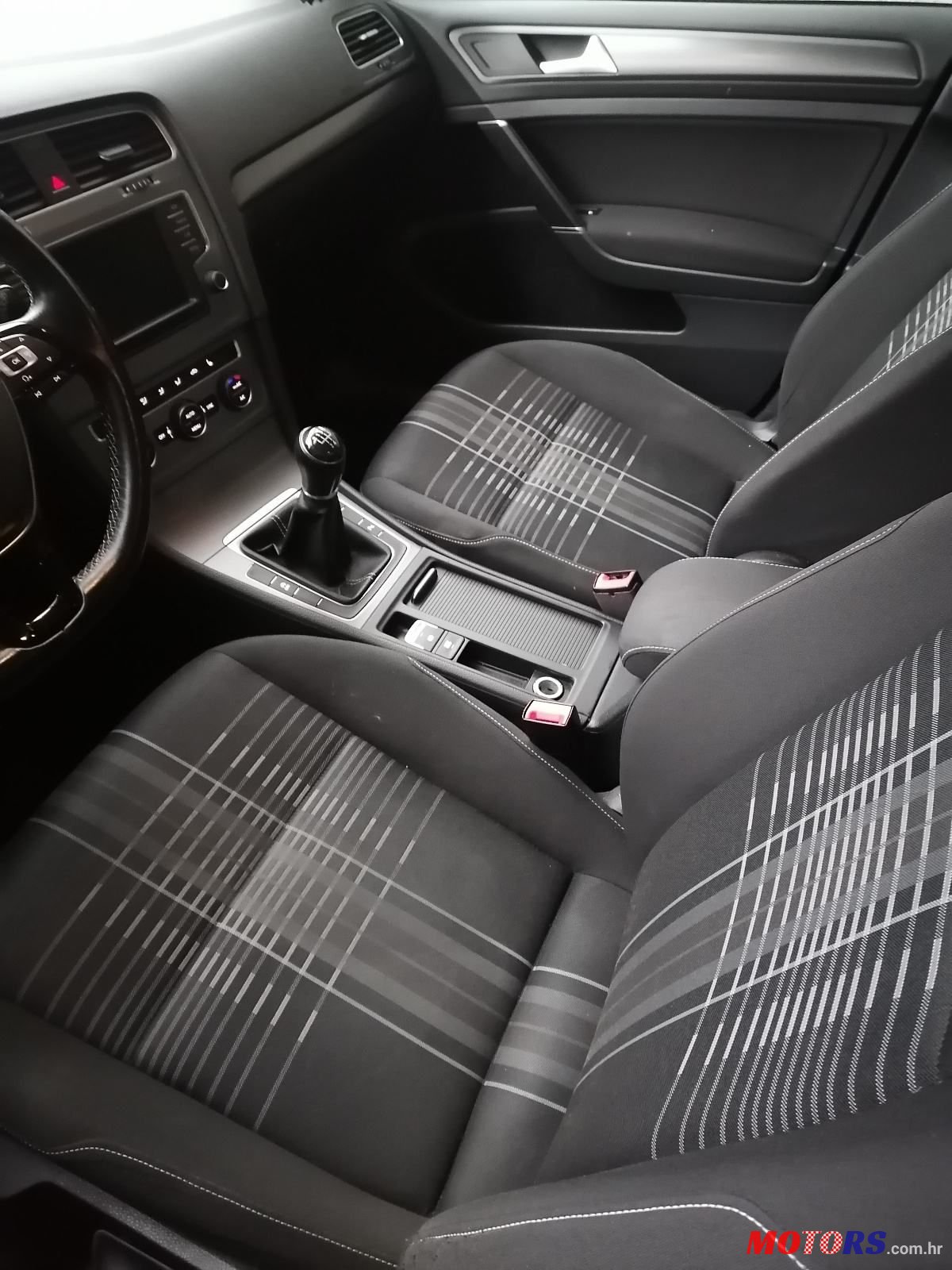 2016' Volkswagen Golf VII 1,6 Tdi Bmt photo #6