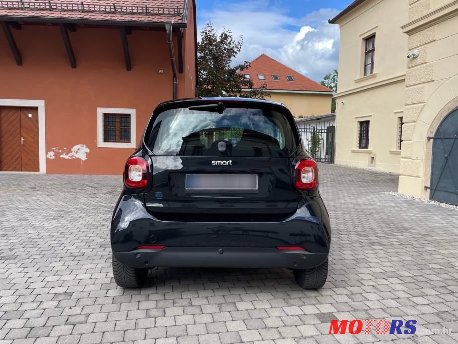 2020' Smart Fortwo Eq photo #6