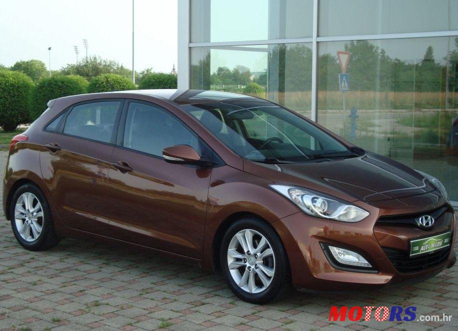 2012' Hyundai I30 1,4 photo #1