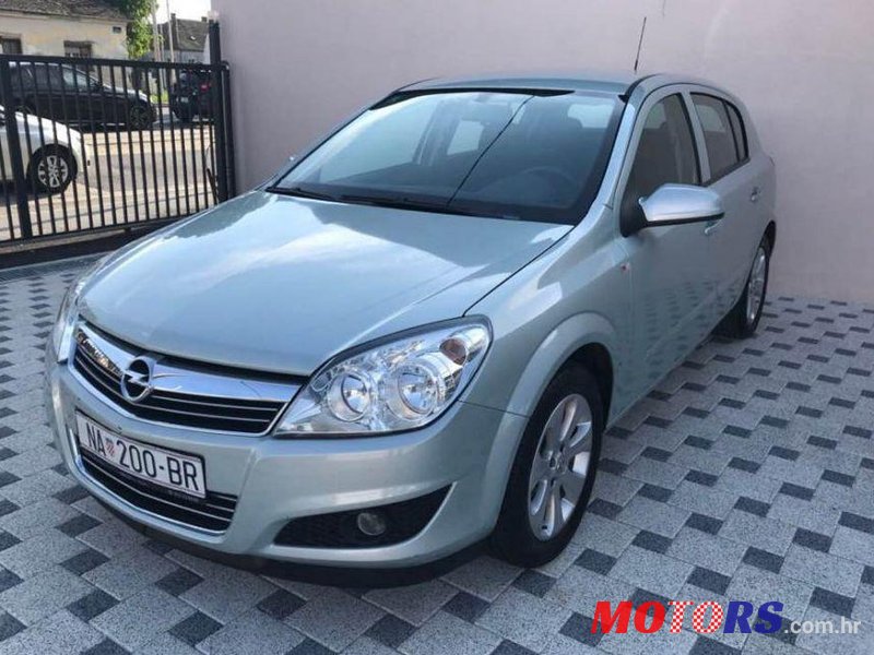 2009' Opel Astra 1,4 16V photo #1