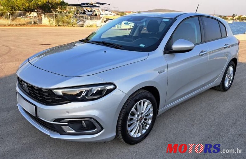 2021' Fiat Tipo 1,0 T3 photo #2