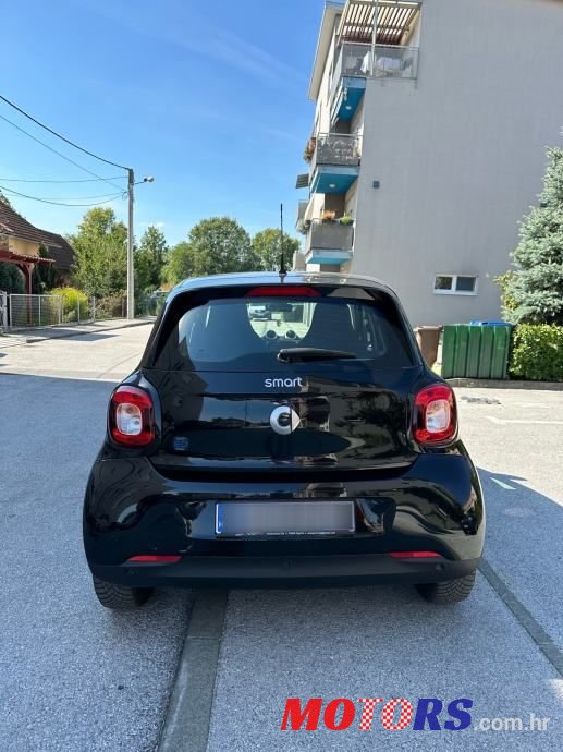 2020' Smart Forfour Smart Eq photo #6