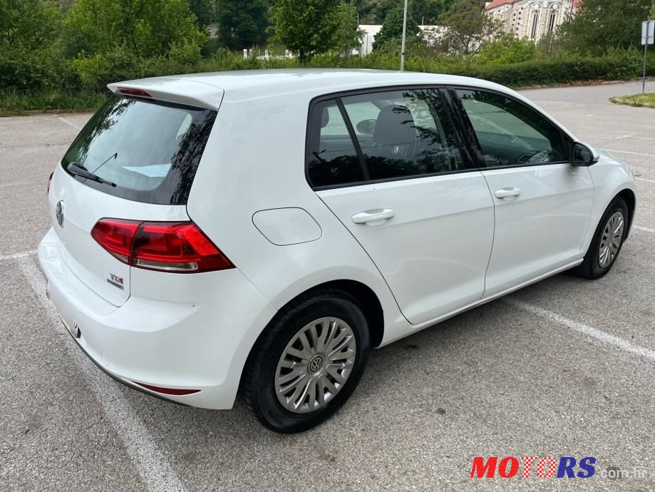 2014' Volkswagen Golf VII 1,6 Tdi Bmt photo #5