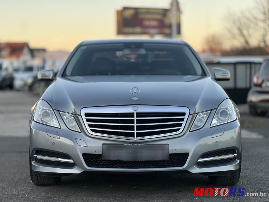 2010' Mercedes-Benz E-Klasa 220 Cdi photo #3