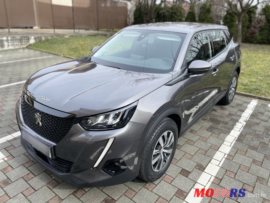2021' Peugeot 2008 1,5 Bluehdi photo #2