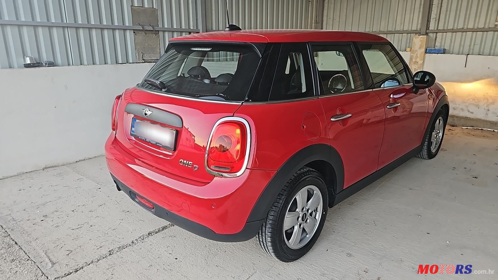 2017' MINI Cooper Diesel F55 photo #5